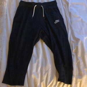 girls nike sweatpants